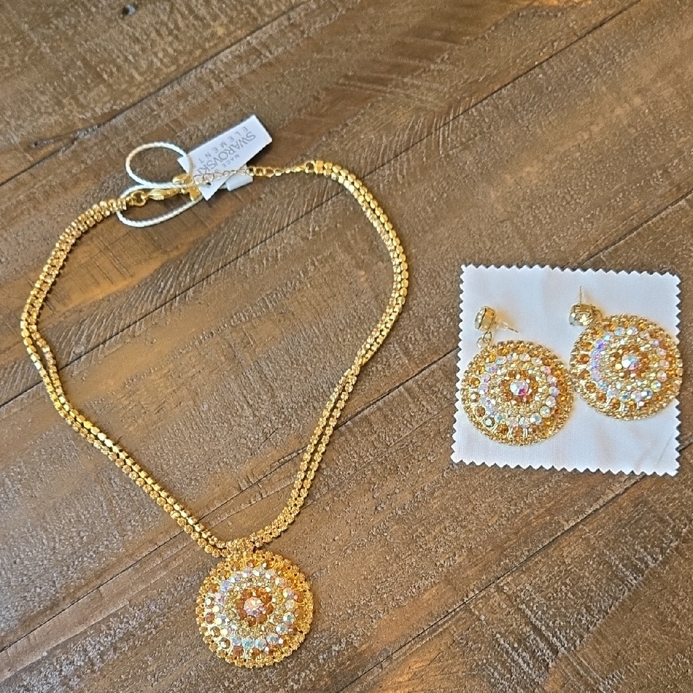 NWT RARE Swarovski Crystal Necklace - Picture 9 of 9